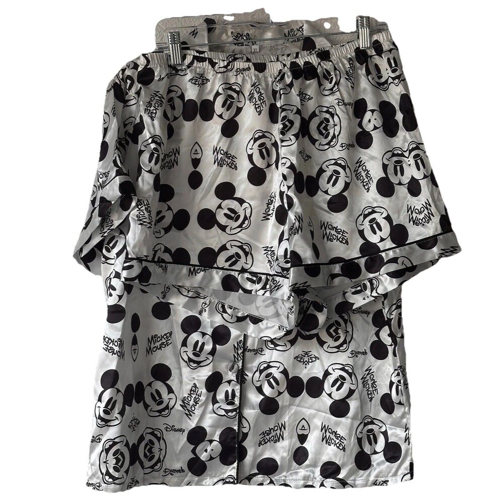 Mickey Mouse Pajama Set Women's Size XL Black/White Shorts andTop Sleepwear - Picture 1 of 11
